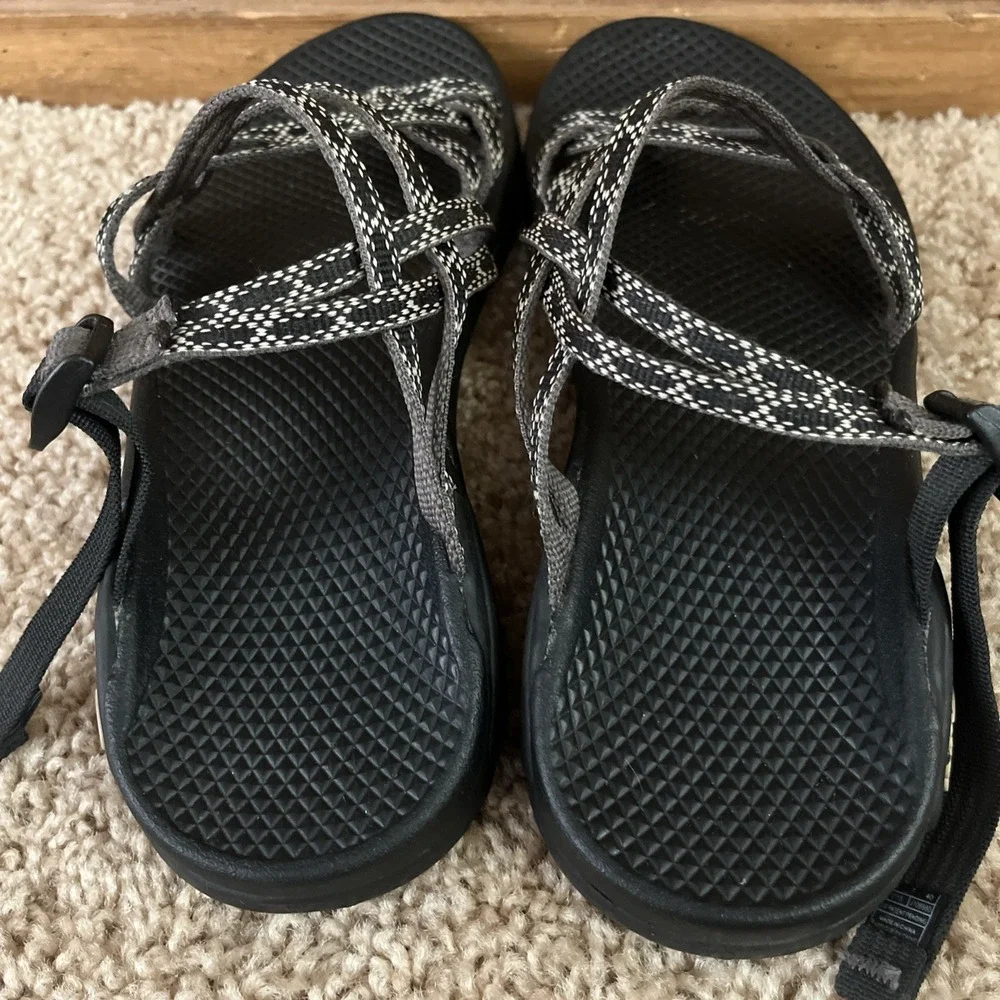 CHACO Strappy ZX/2 Sandals Black Backless Outdoor Sports Trail Slip On W9